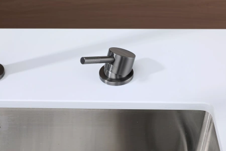 Смеситель для кухни Paulmark ESTETICA Es218006-GM, вороненая сталь