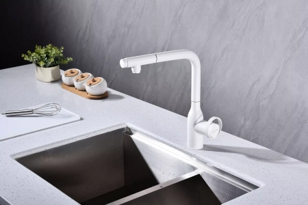 Смеситель для кухни Paulmark Urban Ur213104-WH, с выдвижным изливом, белый