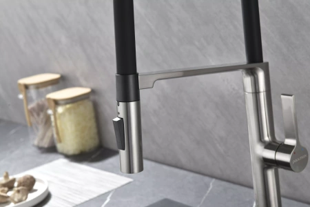 Смеситель для кухни Paulmark Barrel Ba214029-BS, с гибким изливом, сталь