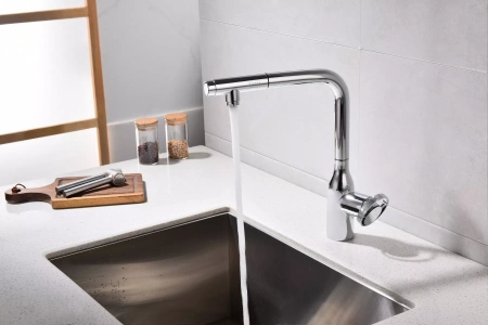 Смеситель для кухни Paulmark Urban Ur213104-CR, с выдвижным изливом, хром