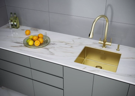 Смеситель для кухни Paulmark LANGE La214212-LG, с подключением к фильтру, зотоло