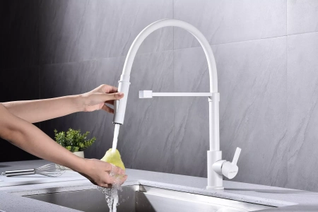 Смеситель для кухни Paulmark Halt Ha214021-WH, белый