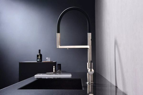 Смеситель для кухни Paulmark Essen Es213001-WH, с подключением к фильтру, белый