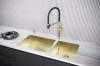 Смеситель для кухни Paulmark Leader Le214101-G, с гибким изливом, золото