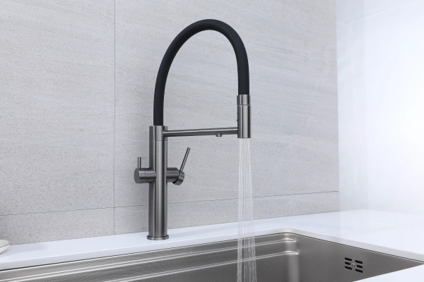 Смеситель для кухни Paulmark NEXUS Ne213999-GM, с подключением к фильтру, вороненая сталь