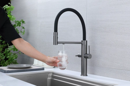 Смеситель для кухни Paulmark NEXUS Ne213999-GM, с подключением к фильтру, вороненая сталь
